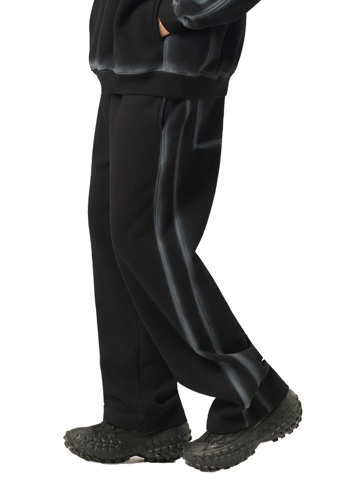 Bumble Heart Wing Sunfaded Edge Fleece Sweatpants