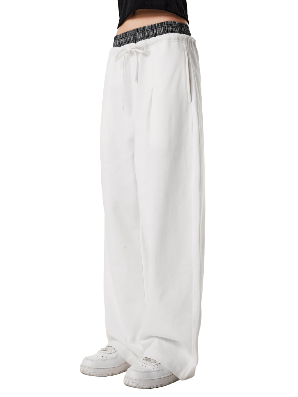 D+D Espressotini Plaid Contrast Waist Pants