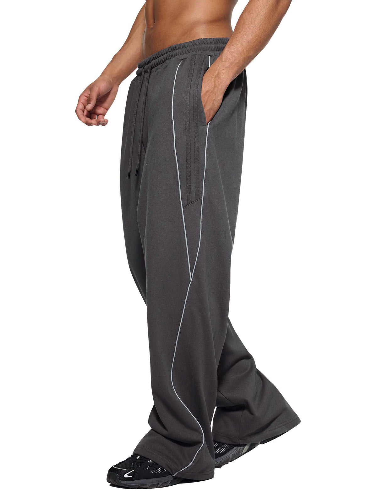 Bumbles Heart Wing Reflection Striped Straight-Leg Sweatpants