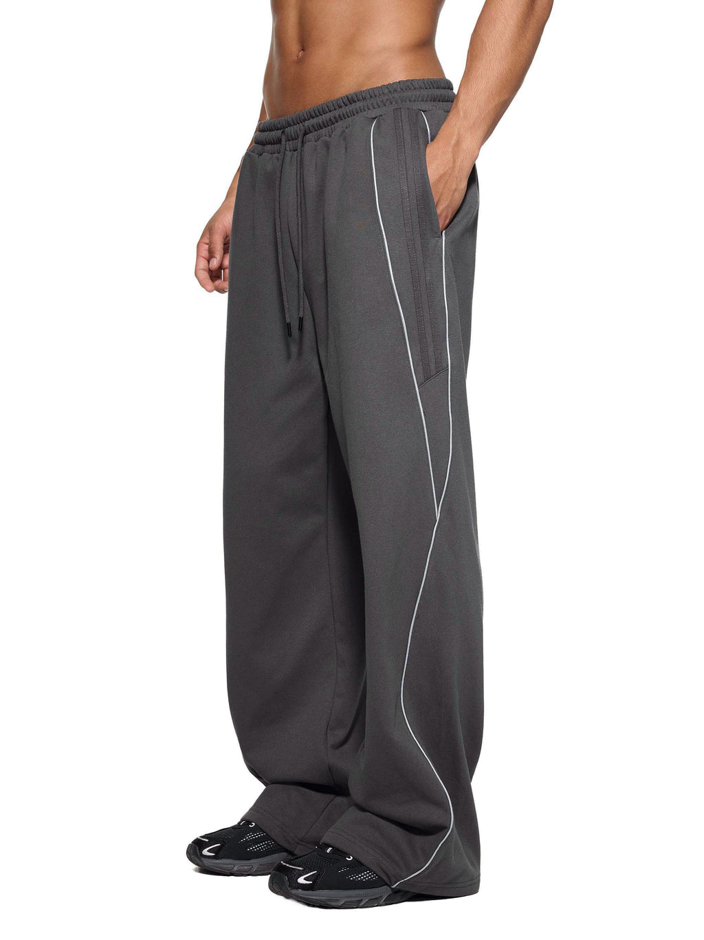 Bumbles Heart Wing Reflection Striped Straight-Leg Sweatpants